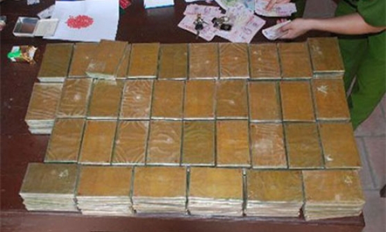 Truy tố 320 đối tượng phạm tội liên quan đến ma túy