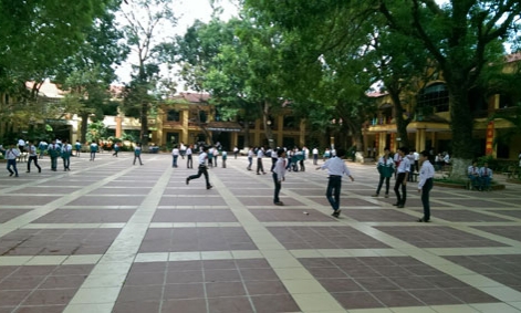 Đất nghèo hiếu học