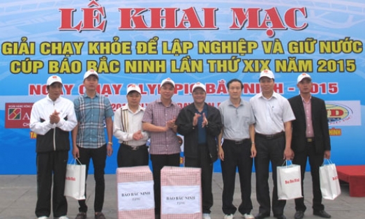 Năm thứ 2, HUDLAND đồng hành cùng giải chạy “ Khỏe để lập nghiệp và giữ nước” Cúp Báo Bắc Ninh 2015