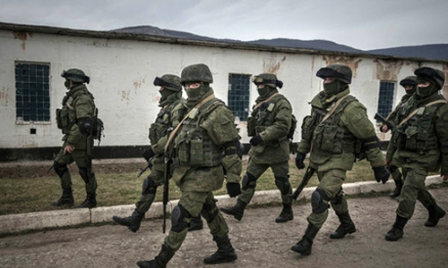 Nga nói có quyền đưa vũ khí hạt nhân đến Crimea, Mỹ tăng trừng phạt