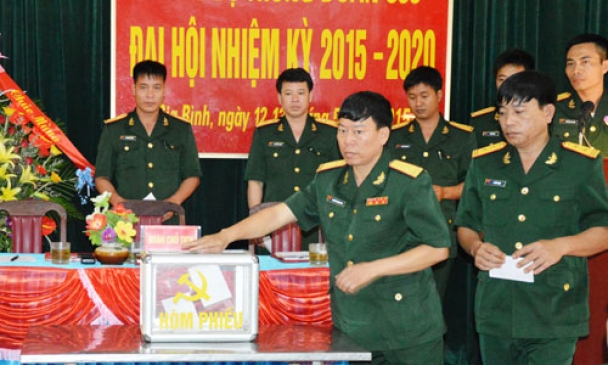 Đại hội Đảng bộ Trung đoàn 833