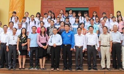 Phát động cuộc thi sáng tác tác phẩm VHNT về đề tài “Văn học với nhà trường và thanh, thiếu nhi”