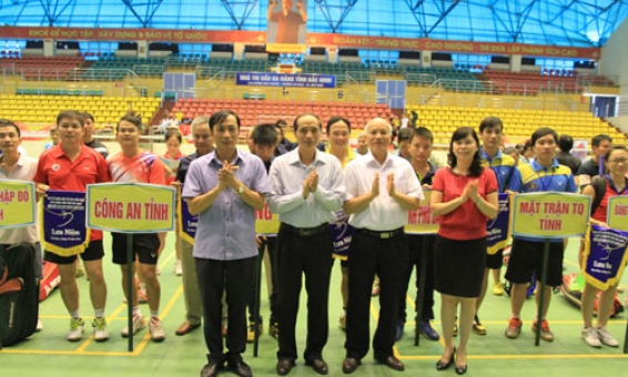 Giải cầu lông cup Revilo 2015