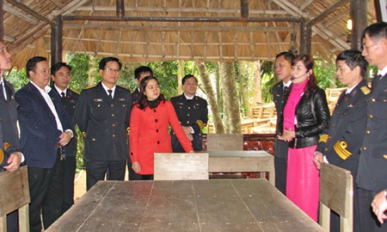 Về An toàn khu Định Hóa