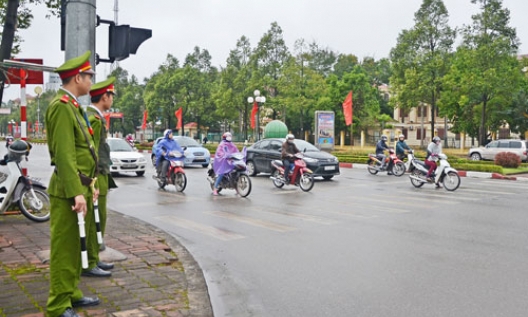 Cao điểm tấn công tội phạm, tệ nạn xã hội, giữ vững an ninh, trật tự
