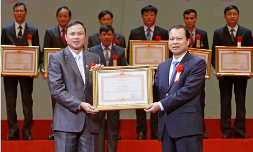 Ði lên từ sức mạnh lòng dân