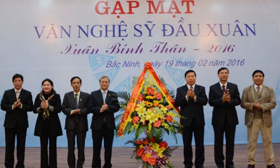 Gặp mặt văn nghệ sĩ đầu xuân Bính Thân 2016