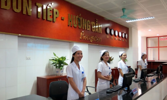 Hài lòng người  bệnh - Cần sự nhân ái từ hai phía