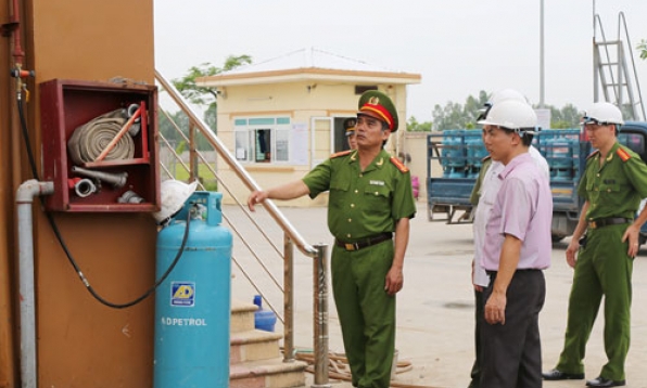 Huy động sức mạnh tổng hợp của toàn dân tham gia phòng cháy, chữa cháy