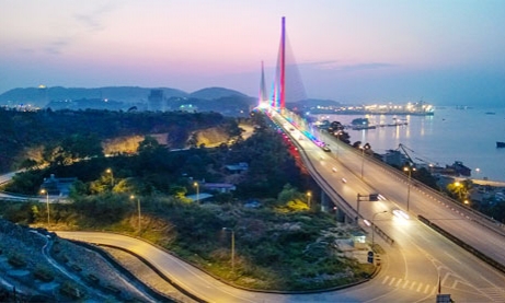 Cơ hội đầu tư mới của... giới nhà giàu - Cơ hội đầu tư mới tại Quảng Ninh: Hội thảo “Tiềm năng phát triển và cơ hội đầu tư BĐS Quảng Ninh”