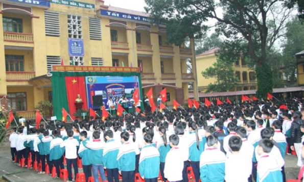 Trở lại trường xưa