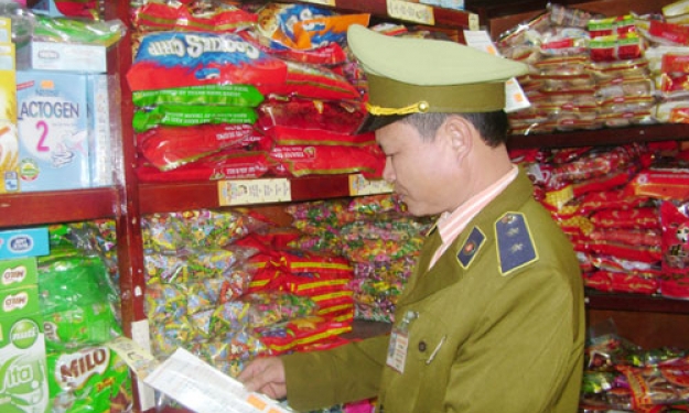 Chi cục quản lý thị trường phát hiện, xử lý 100 vụ vi phạm các quy định trong lĩnh vực thương mại