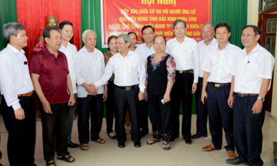 Ứng cử viên Đại biểu HĐND tỉnh và thành phố Bắc Ninh  tiếp xúc cử tri phường Phong Khê và Kinh Bắc