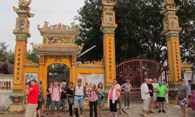 Xây dựng hình ảnh du lịch Bắc Ninh văn hiến, thân thiện, phát triển