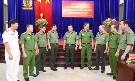 Phát huy truyền thống vẻ vang, quán triệt tinh thần “an ninh chủ động”, phục vụ đắc lực sự nghiệp phát triển kinh tế-xã hội của tỉnh