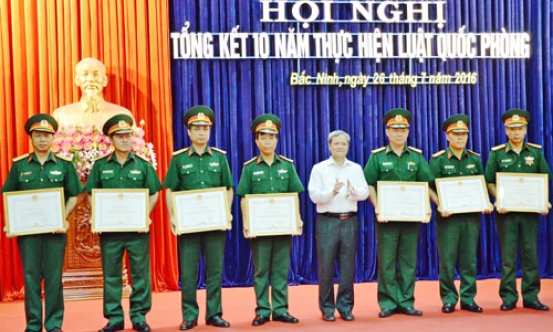 Tổng kết 10 năm thực hiện Luật Quốc phòng