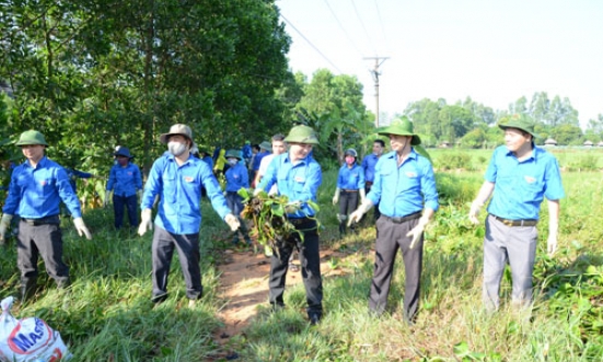Đoàn thanh niên sở Nông nghiệp & PTNT hưởng ứng chiến dịch thanh niên tình nguyện hè 