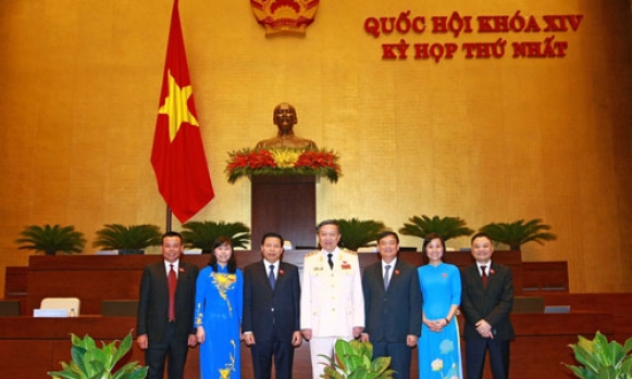 Thực hiện tốt chức trách, nhiệm vụ của người đại biểu Quốc hội, xứng đáng với niềm tin và sự kỳ vọng của cử tri