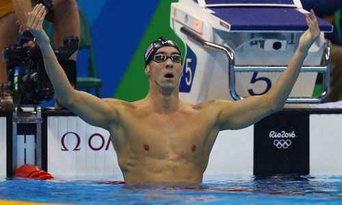Phelps giành hai HC vàng liên tiếp trong vòng một tiếng