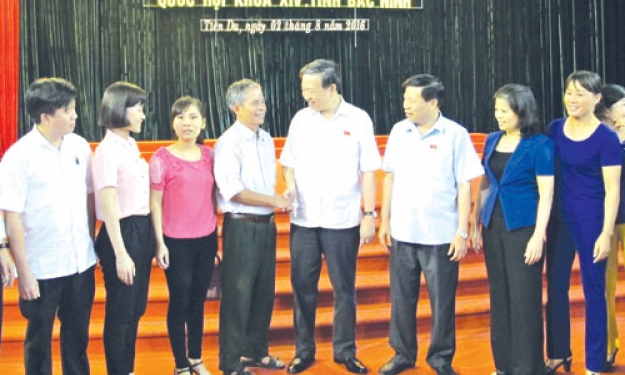 Đoàn Đại biểu Quốc hội khu vực tỉnh Bắc Ninh tiếp xúc cử tri huyện Tiên Du