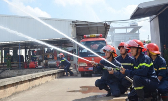 Xung kích, tình nguyện bảo đảm an toàn phòng cháy, chữa cháy