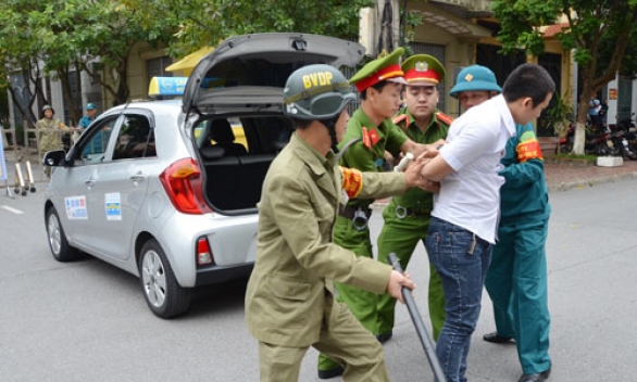 Diễn tập chiến đấu phòng thủ phường Suối Hoa