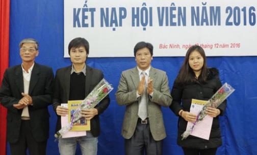 Hội Văn học Nghệ thuật tỉnh kết nạp 16 hội viên mới