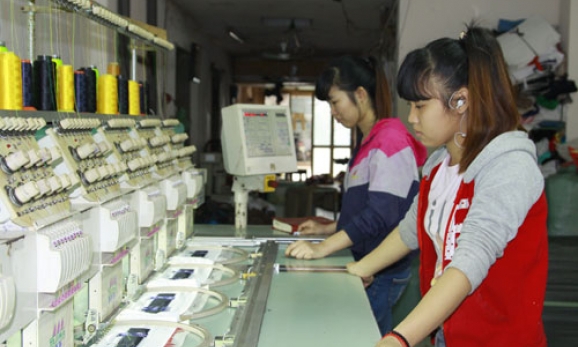 Phát huy sức dân trong xây dựng nông thôn mới ở Lãng Ngâm