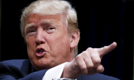 Giám đốc tình báo Mỹ lên án hồ sơ chấn động về quan hệ giữa ông Trump và Nga