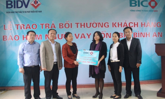 BIC chi trả bồi thường hơn 800 triệu đồng cho khách hàng tại Bắc Ninh