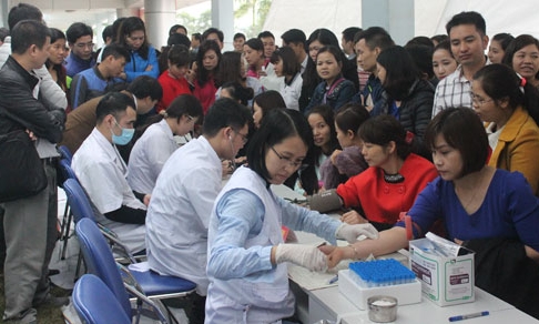 Ấm áp ngày hội “Blouse trắng - Trái tim hồng”