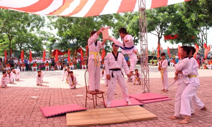 Xã Phù Khê Đại hội TDTT lần thứ VIII năm 2017