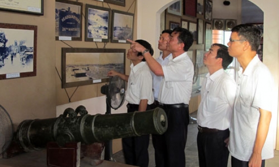 Gom nhặt những bâng khuâng…