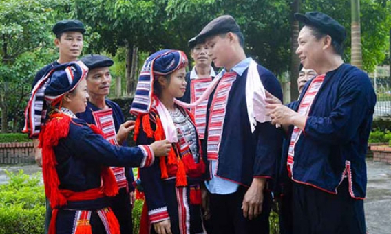 Đặc sắc lễ hội Thành Tuyên