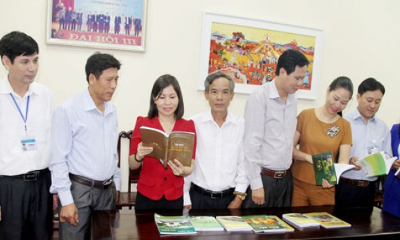 Ban Văn hóa – Xã hội HĐND tỉnh giám sát tại Hội Văn học- Nghệ thuật tỉnh