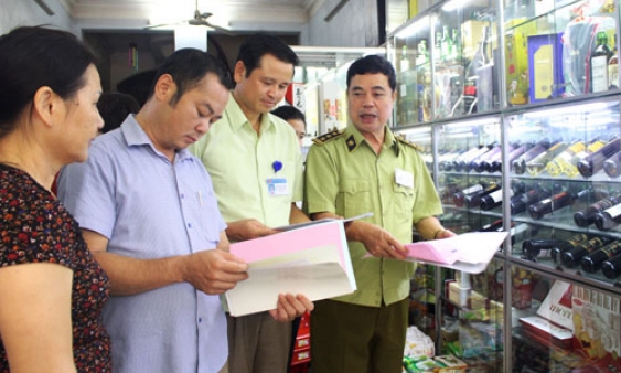 Giám sát tại Chi cục Quản lý thị trường