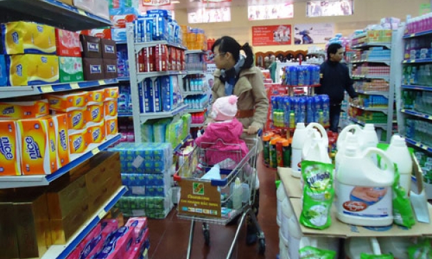 Hệ thống Siêu thị Dabaco bán hàng bình ổn giá dịp Tết Nguyên đán 2018