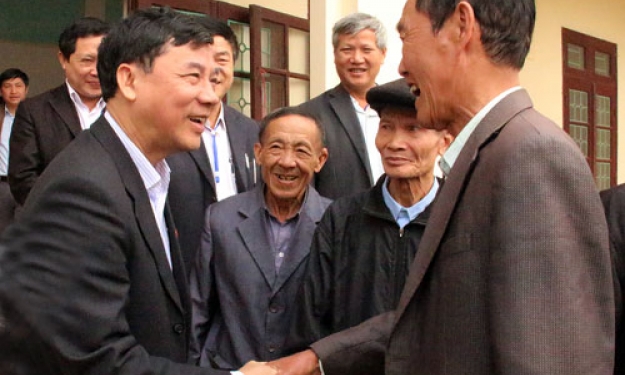 Một năm nhìn lại công tác xây dựng Ðảng