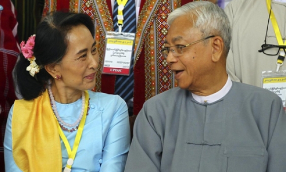 Tổng thống Myanmar từ chức