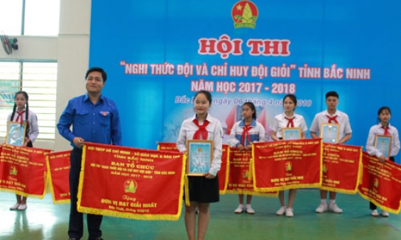 Hội thi “Nghi thức Đội và Chỉ huy Đội giỏi” 