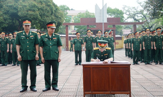 Phát động đợt thi đua đặc biệt “Làm theo lời Bác – Thi đua giành 3 nhất”
