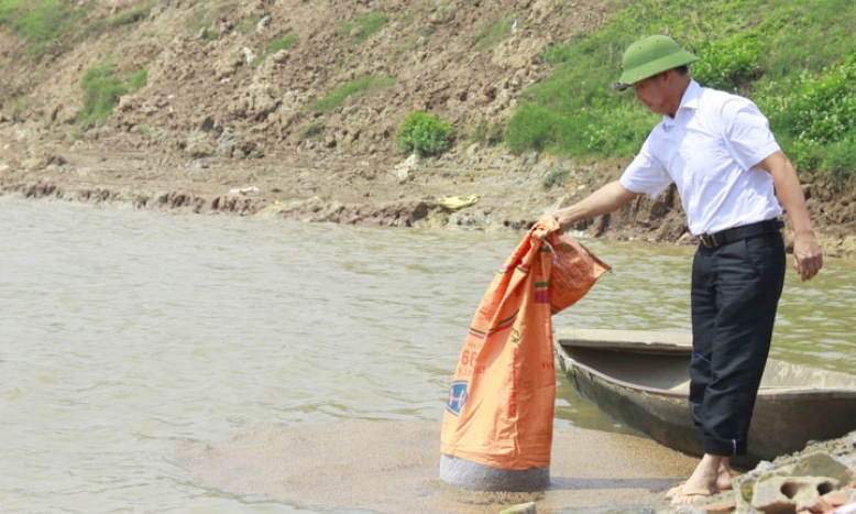 Châu Phong quyết tâm về đích nông thôn mới