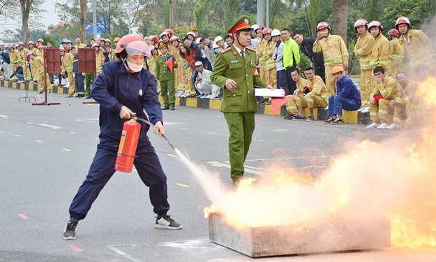 Đẩy mạnh phong trào toàn dân tham gia phòng cháy, chữa cháy
