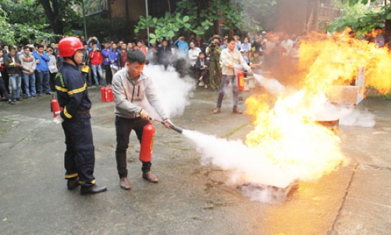 Tập huấn nghiệp vụ phòng cháy, chữa cháy năm 2018