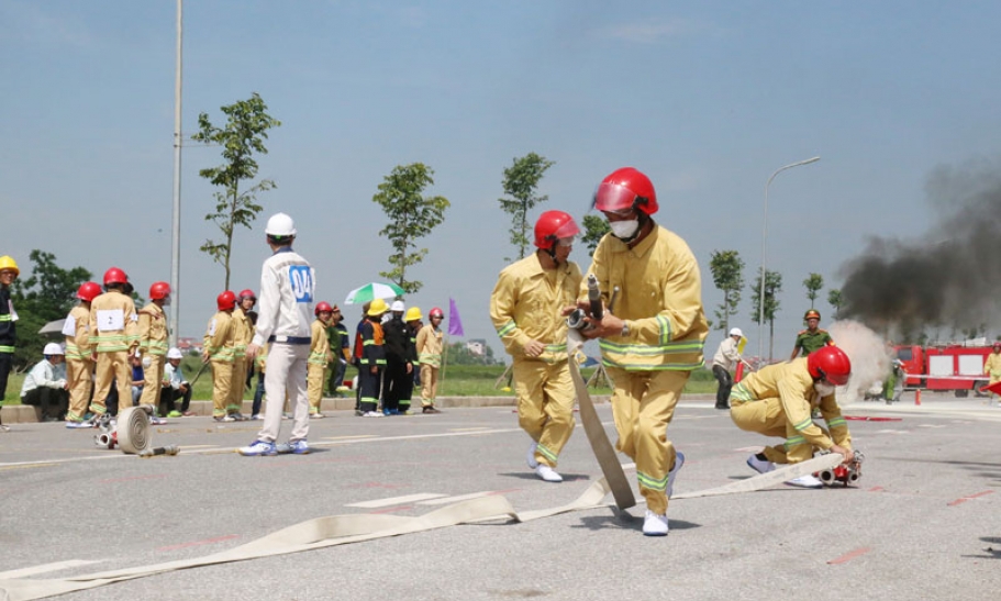Hội thao kỹ thuật nghiệp vụ chữa cháy và cứu nạn, cứu hộ tại khu công nghiệp Yên Phong