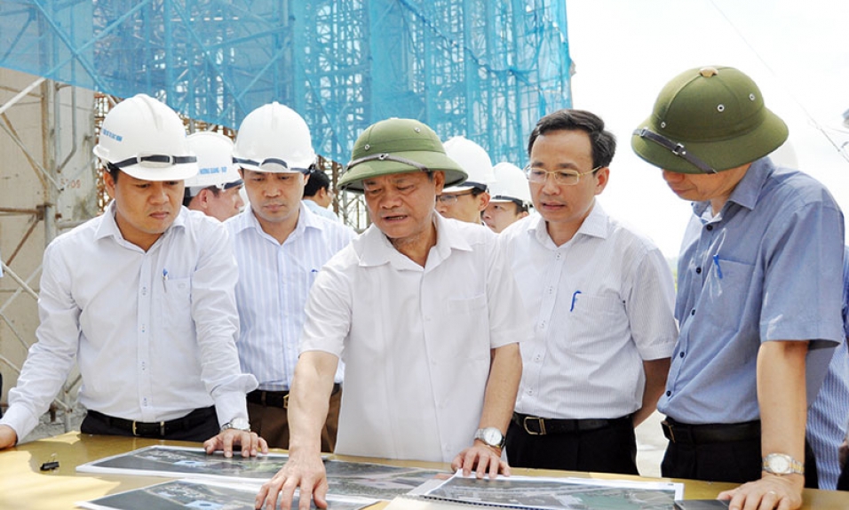 Chủ tịch UBND tỉnh thăm, kiểm tra tiến độ một số công trình và trường học trên địa bàn TP Bắc Ninh