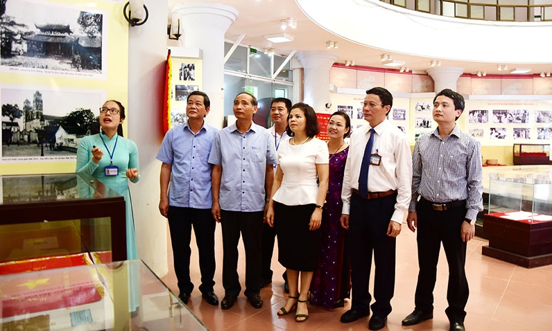 Trưng bày chuyên đề “Bác Hồ với ngành Nông nghiệp Bắc Ninh”