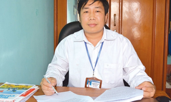 Người cán bộ được nhân dân tin tưởng