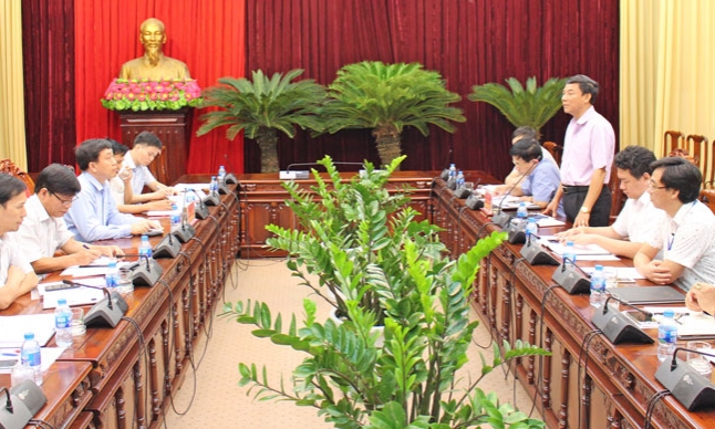 Thường trực Tỉnh ủy tiếp Đoàn công tác Tỉnh ủy Hà Giang