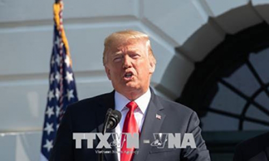 Tổng thống Trump tuyên bố thuế thép sẽ 'giải cứu' ngành công nghiệp Mỹ